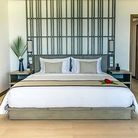 Over Water With Private Pool 호텔 3*