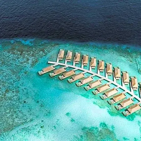 Over Water With Private Pool 호텔 엠디나